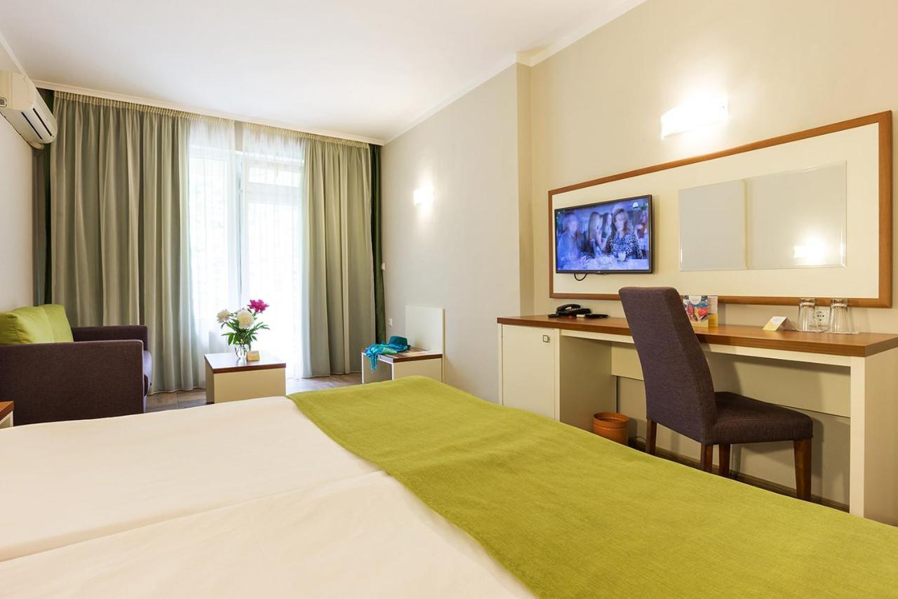 Ljuljak Hotel 金沙 外观 照片