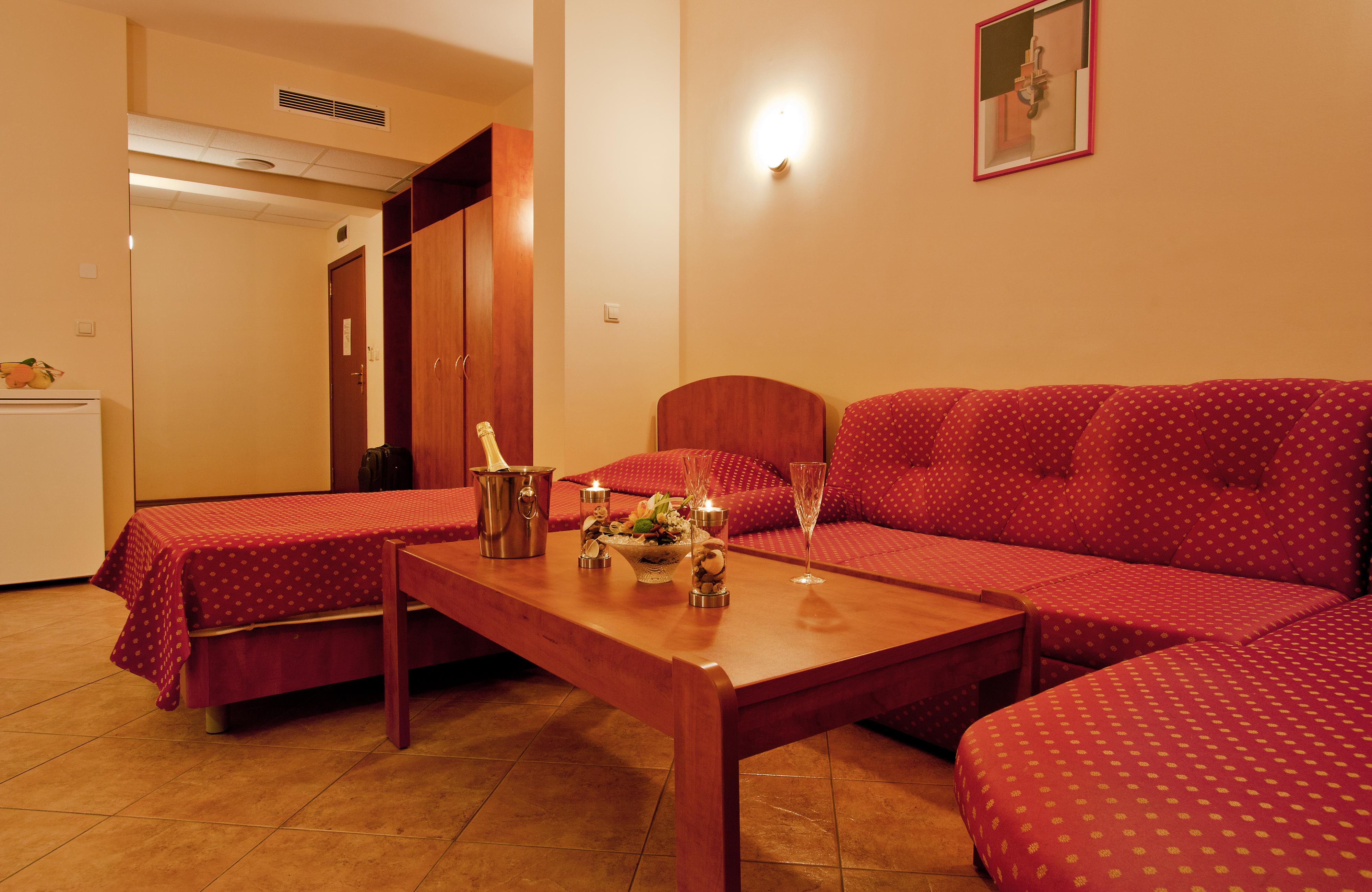 Ljuljak Hotel 金沙 外观 照片