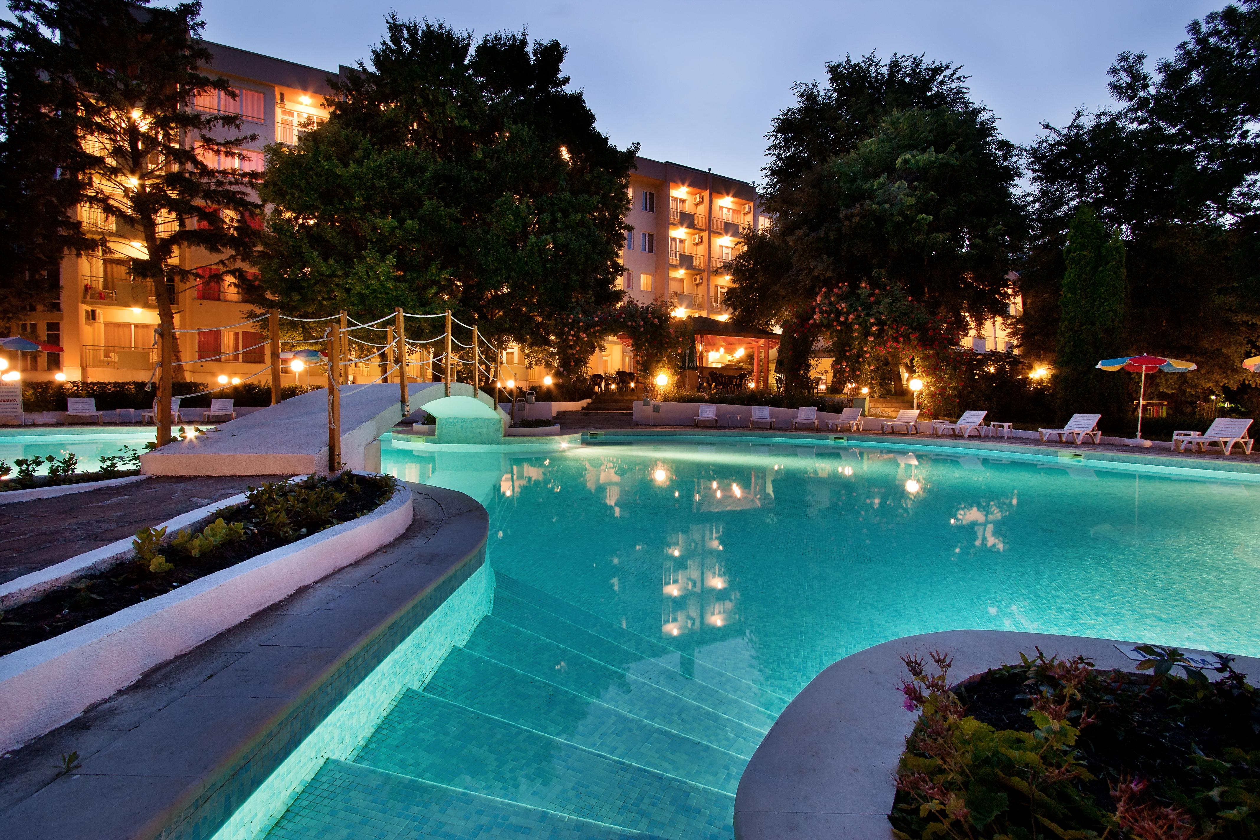 Ljuljak Hotel 金沙 外观 照片