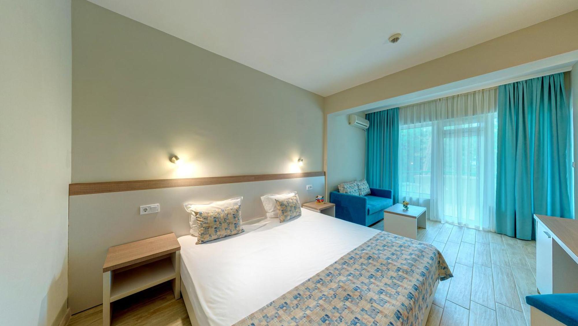 Ljuljak Hotel 金沙 外观 照片