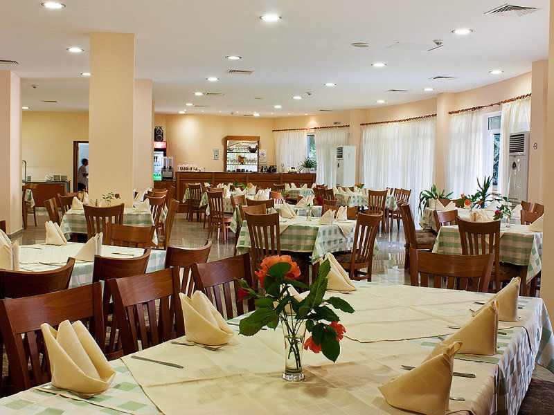 Ljuljak Hotel 金沙 外观 照片