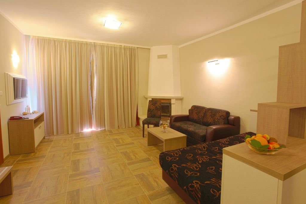 Ljuljak Hotel 金沙 外观 照片